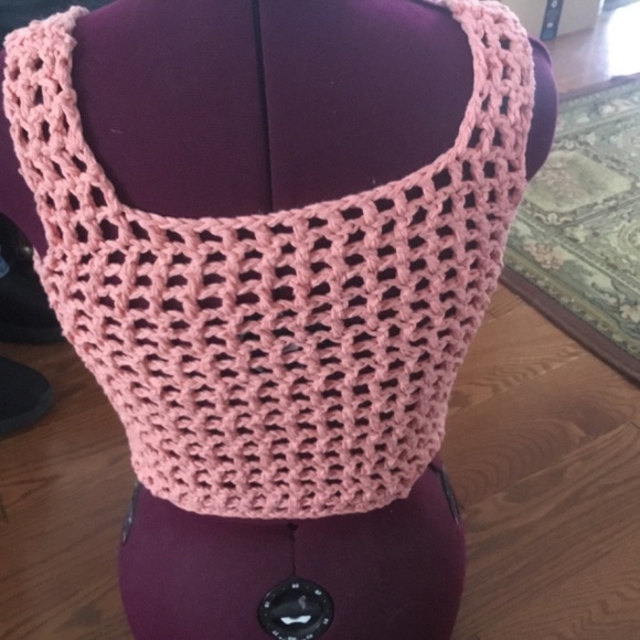 Hand- crocheted peach coloured cotton mesh pop-top -new - Picture 2 of 8